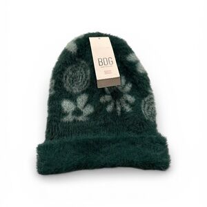 BDG urban outfitters fluffy knit Green floral Patterned Beanie New